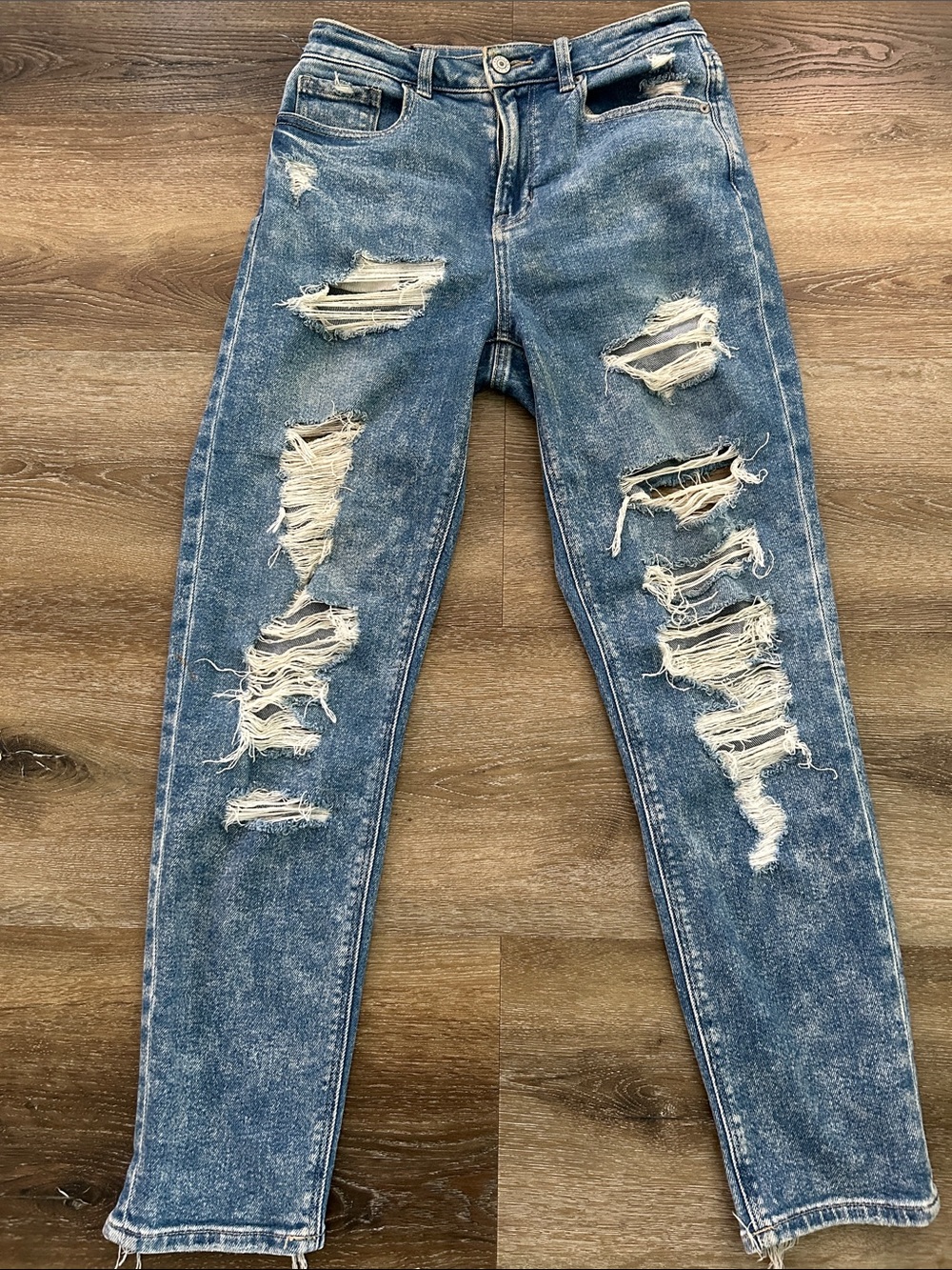 American Eagle Outfitters Distressed Skinny Jeans in Blue Wash